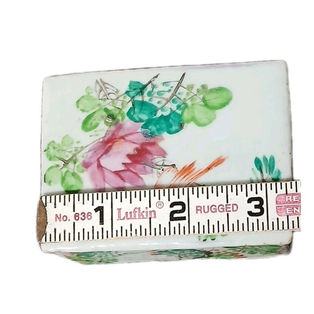 Vintage Old China Porcelain Trinket Box Bird Lotus Flowers "DAMAGED" - Picture 11 of 13